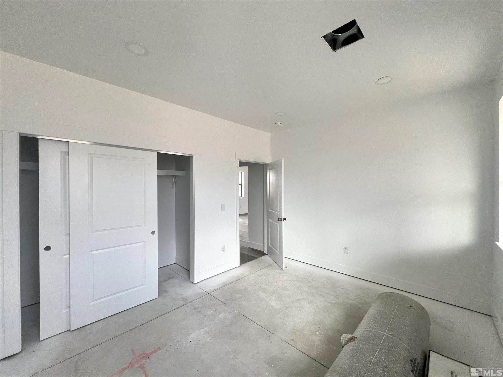 5970 Packsaddle Rd, Winnemucca, NV 89445