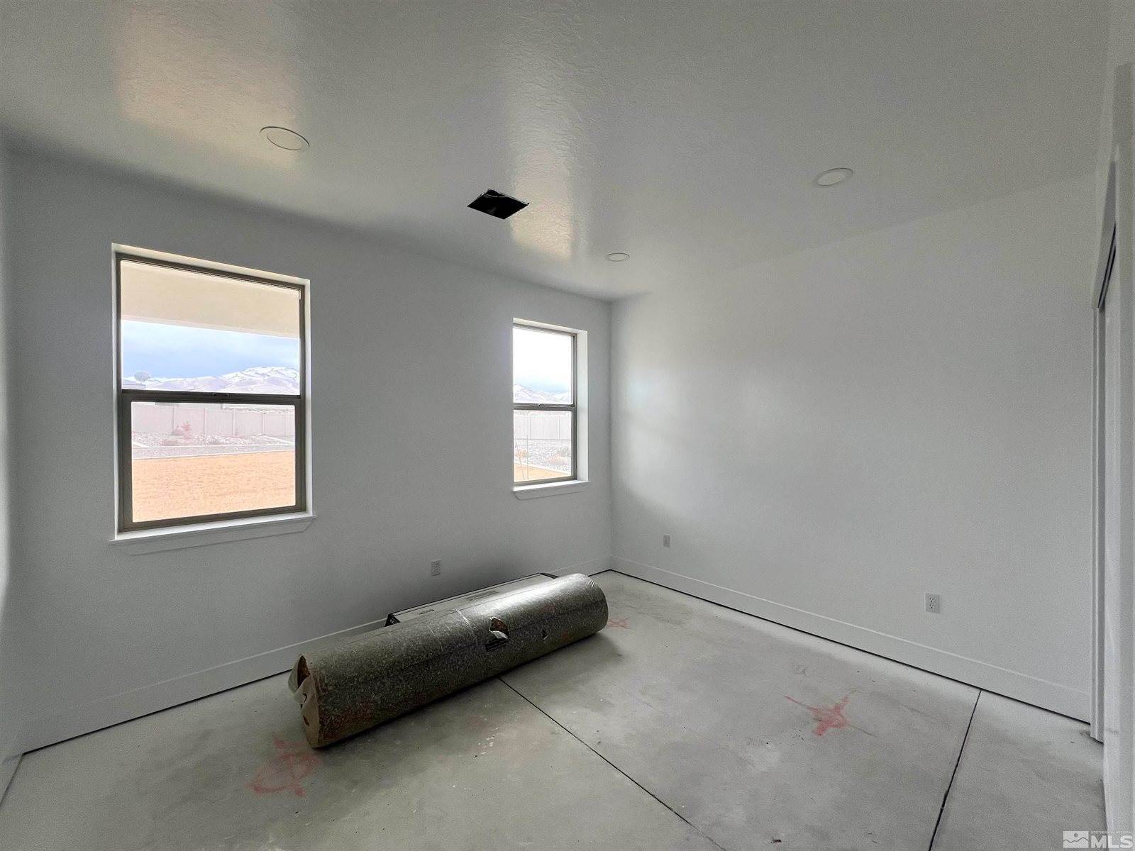 5970 Packsaddle Rd, Winnemucca, NV 89445