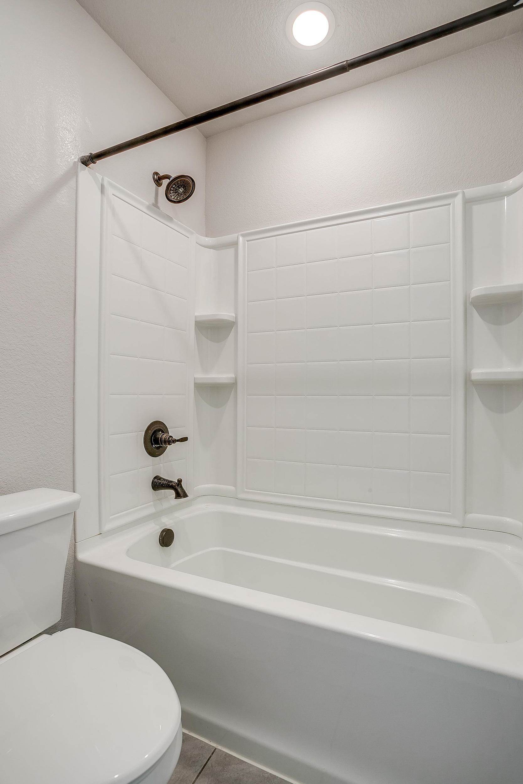 1004 Austin Drive, Godley, TX 76044