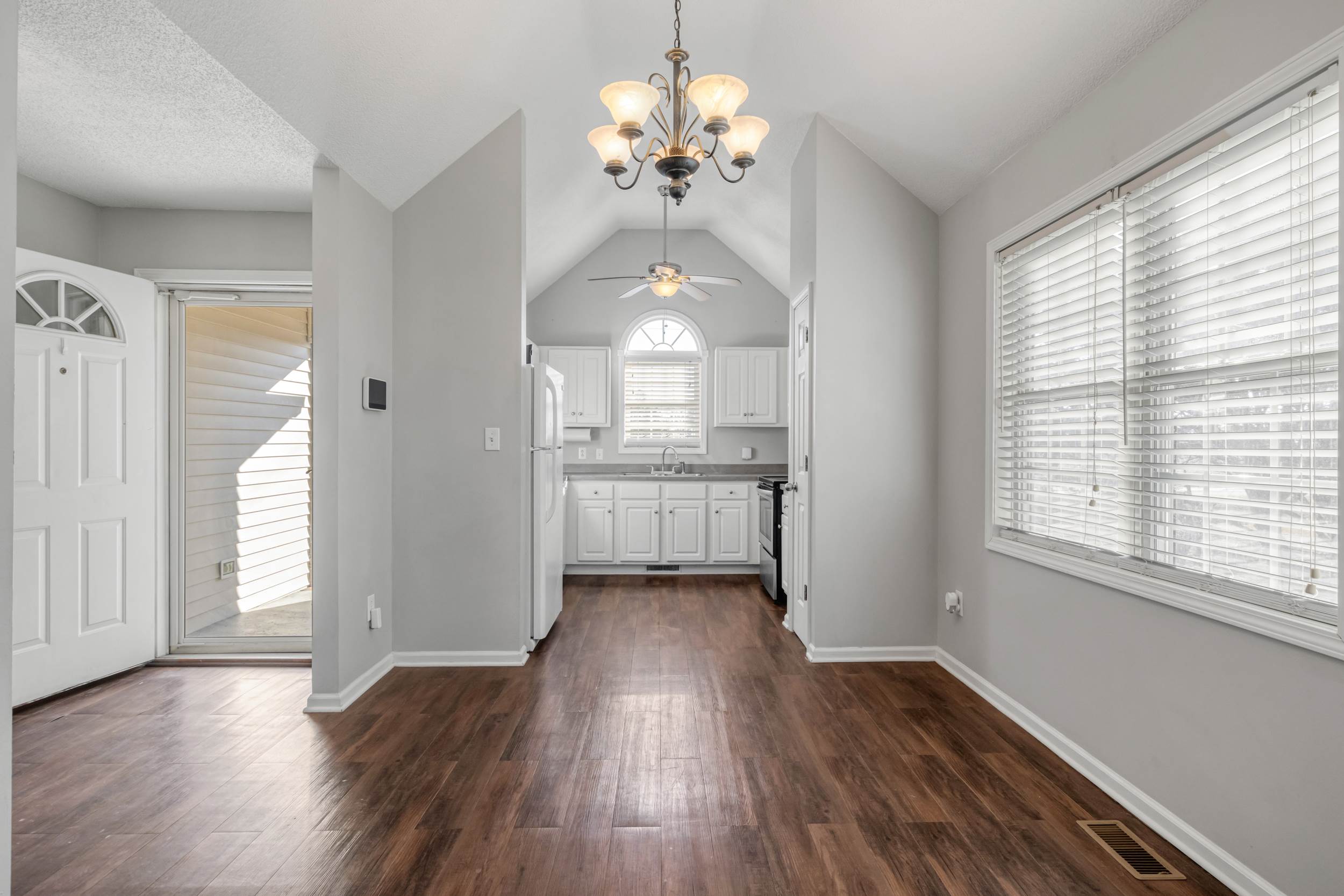 992 Perkins Lane, Elizabeth City, NC 27909