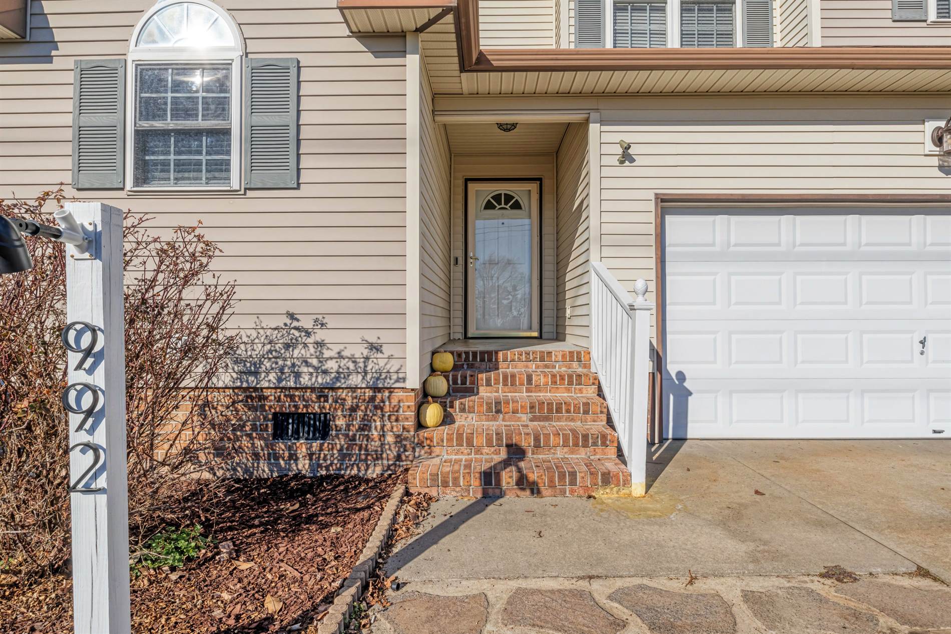 992 Perkins Lane, Elizabeth City, NC 27909