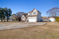 992 Perkins Lane, Elizabeth City, NC 27909