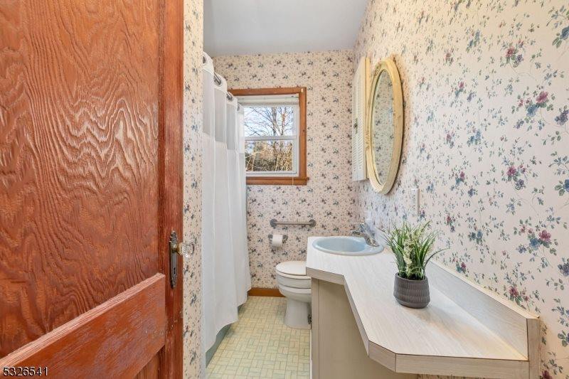 141 Mountain Blvd, Watchung Boro, NJ 07069