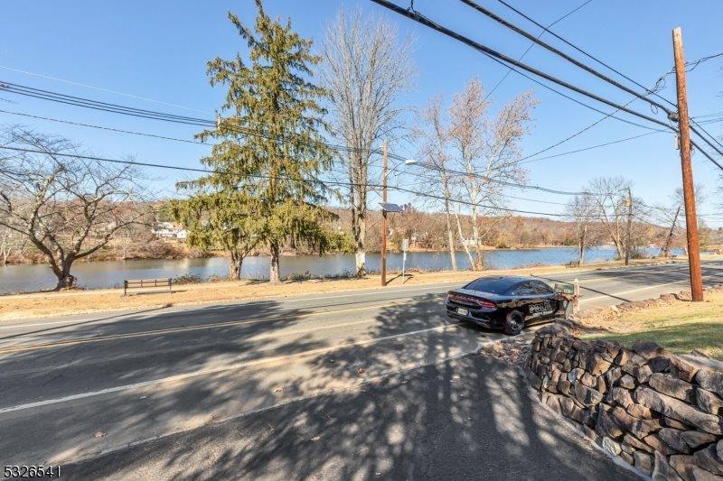 141 Mountain Blvd, Watchung Boro, NJ 07069