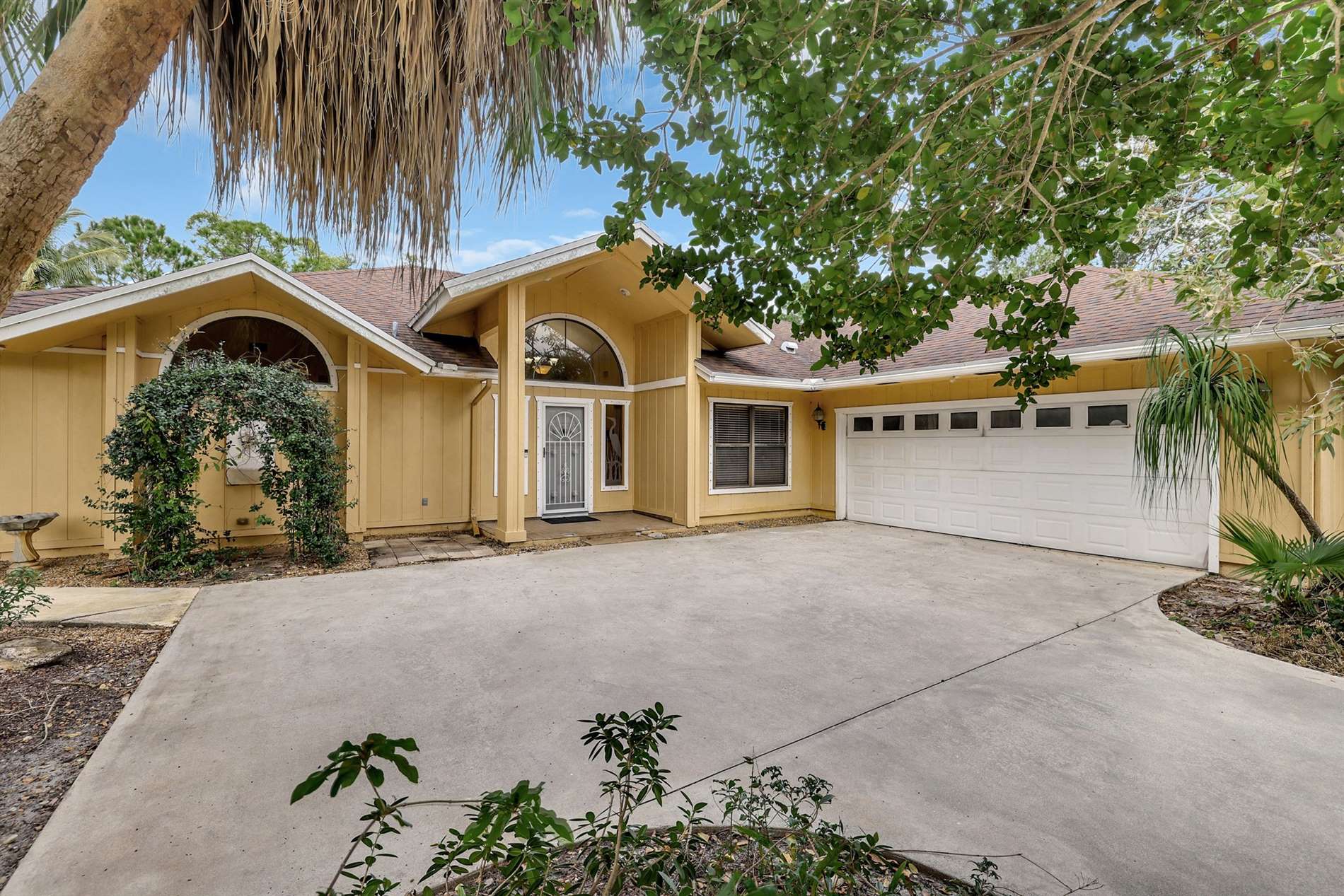 1643 SW Gregor Way, Stuart, FL 34997