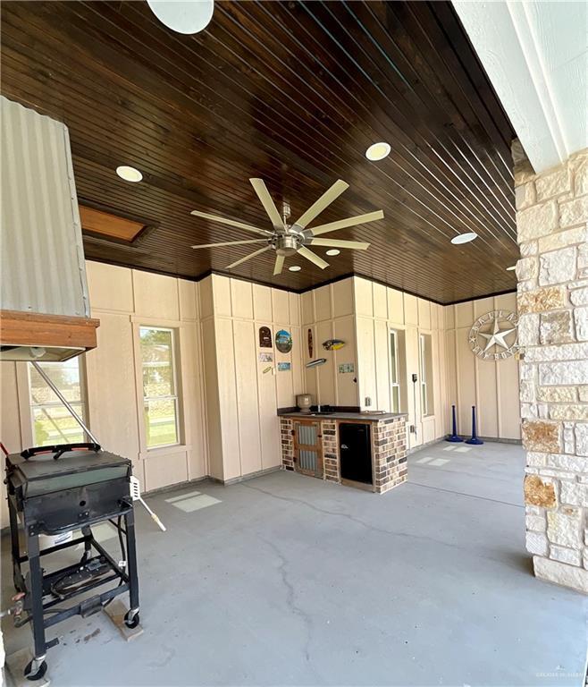 2907 North Jackson Road, Edinburg, TX 78541