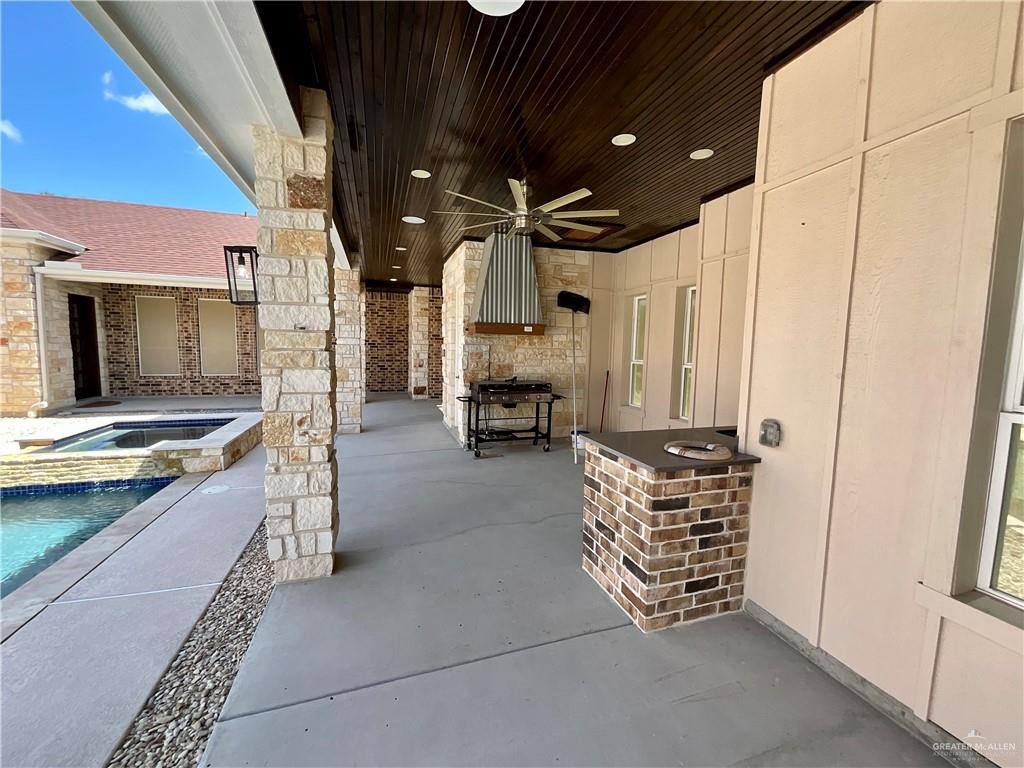 2907 North Jackson Road, Edinburg, TX 78541