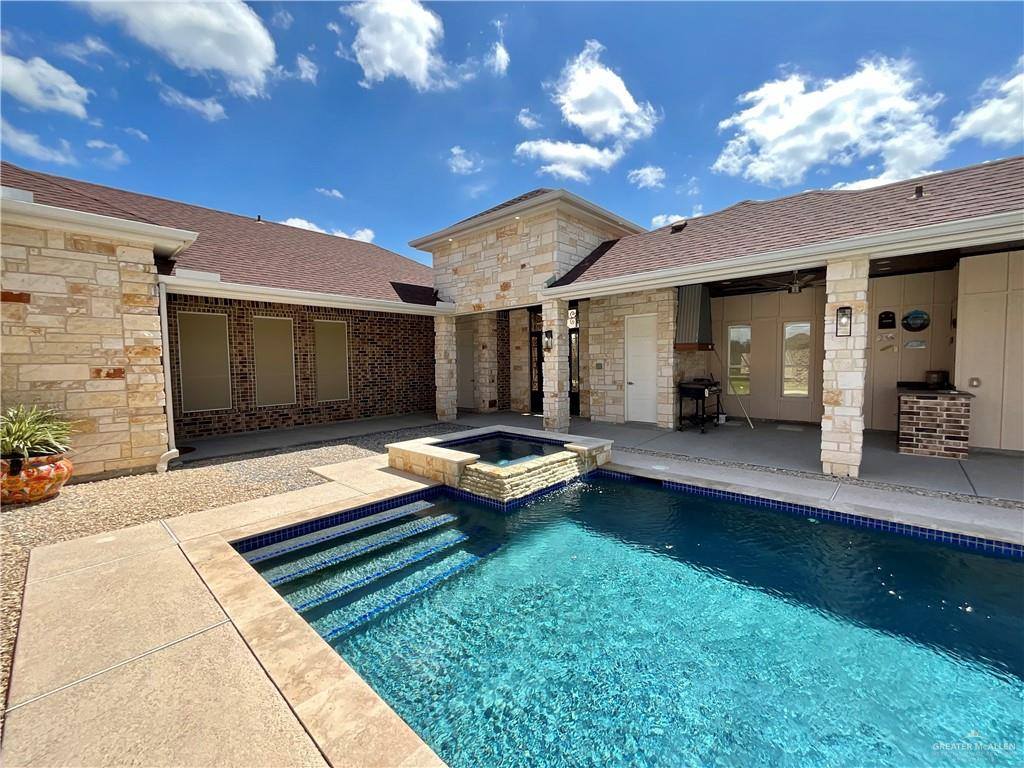 2907 North Jackson Road, Edinburg, TX 78541