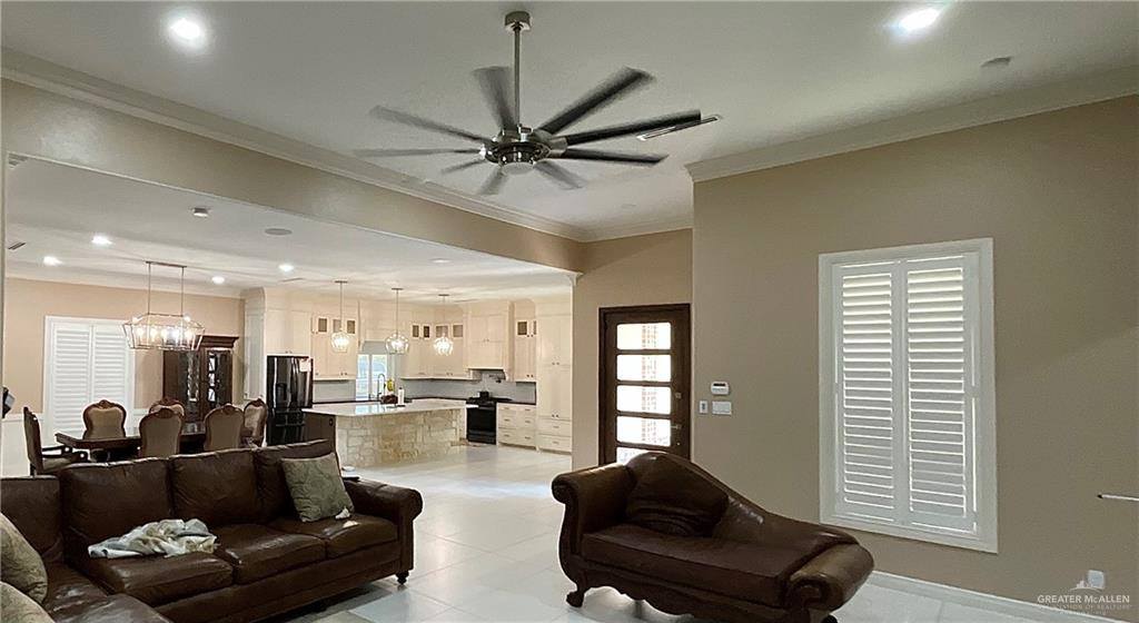 2907 North Jackson Road, Edinburg, TX 78541