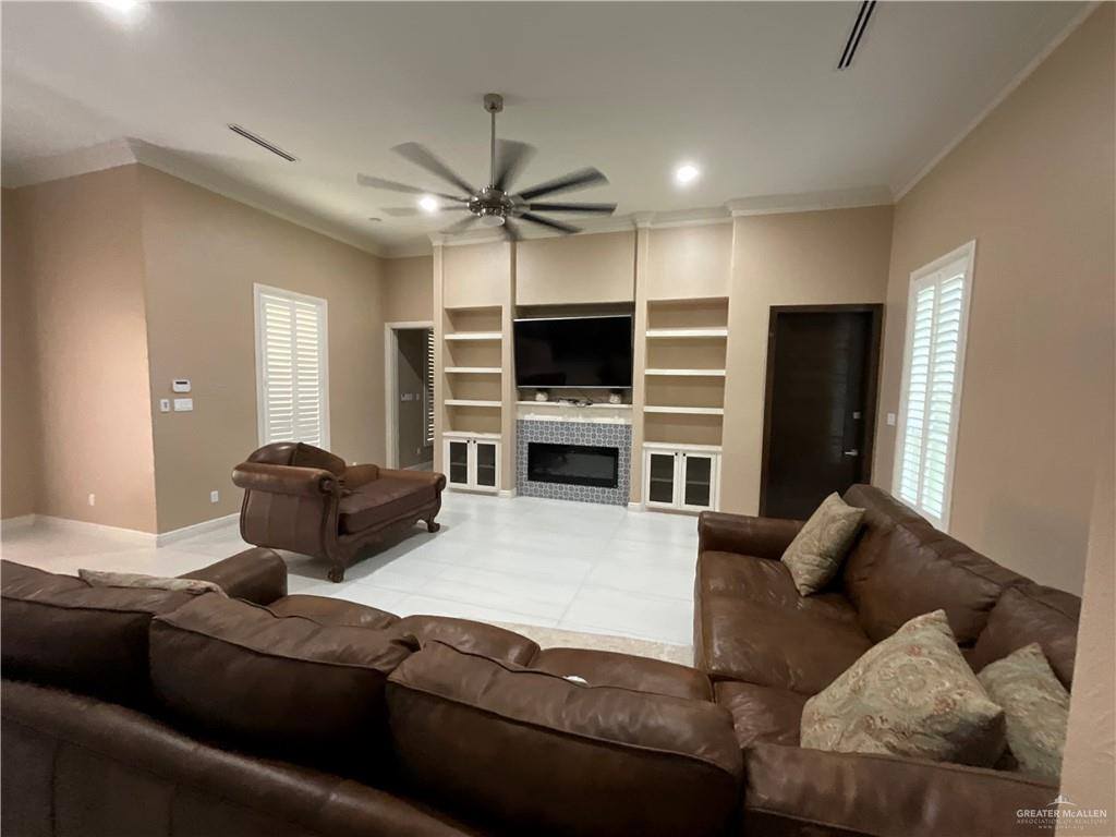 2907 North Jackson Road, Edinburg, TX 78541