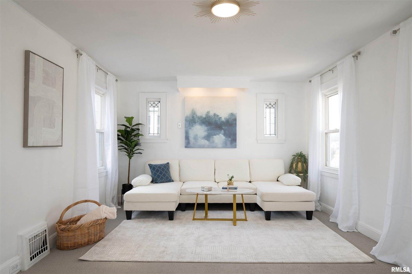 1549 40TH Street, Rock Island, IL 61201