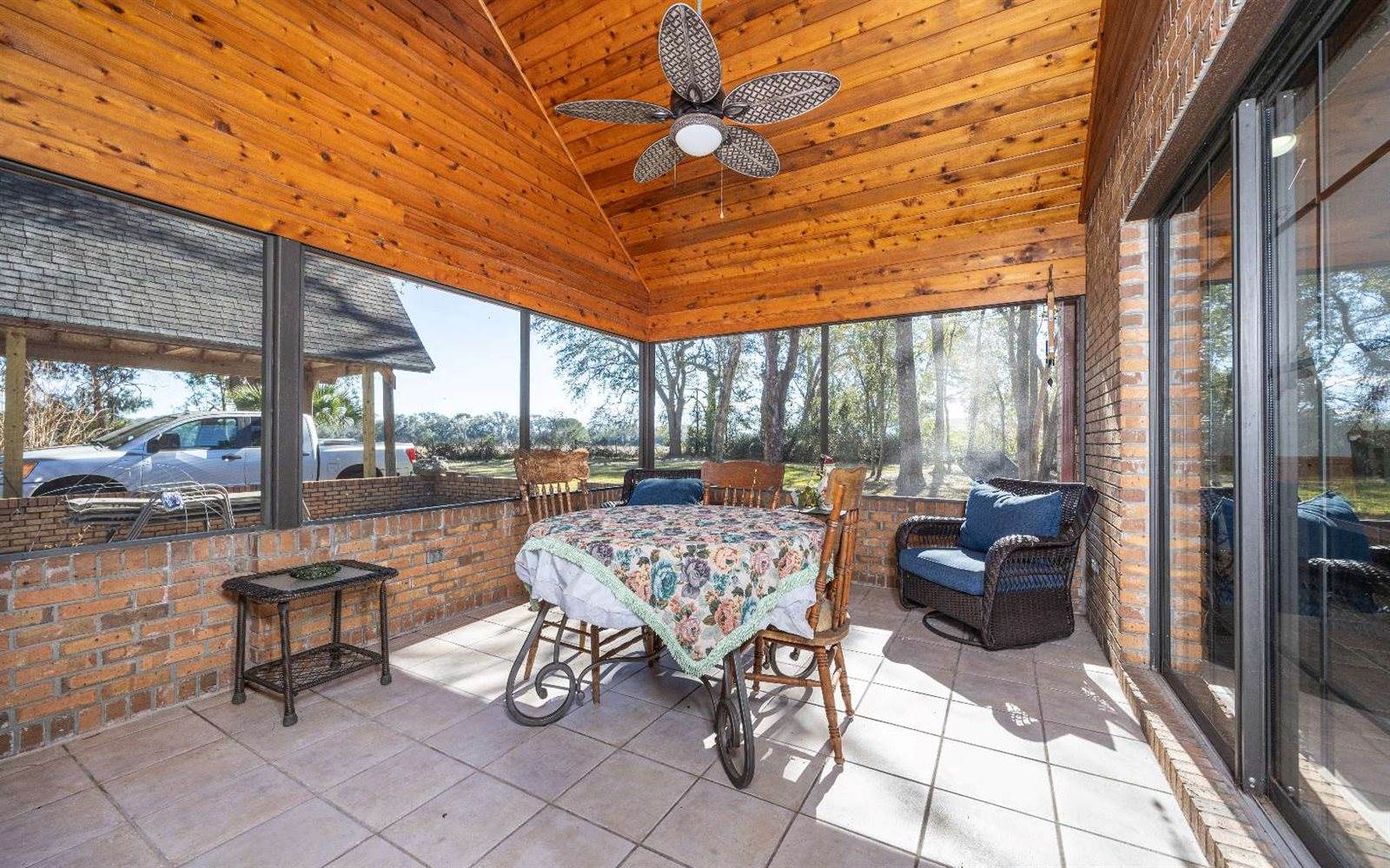 283 SW Ventura Lane, Lake City, FL 32024