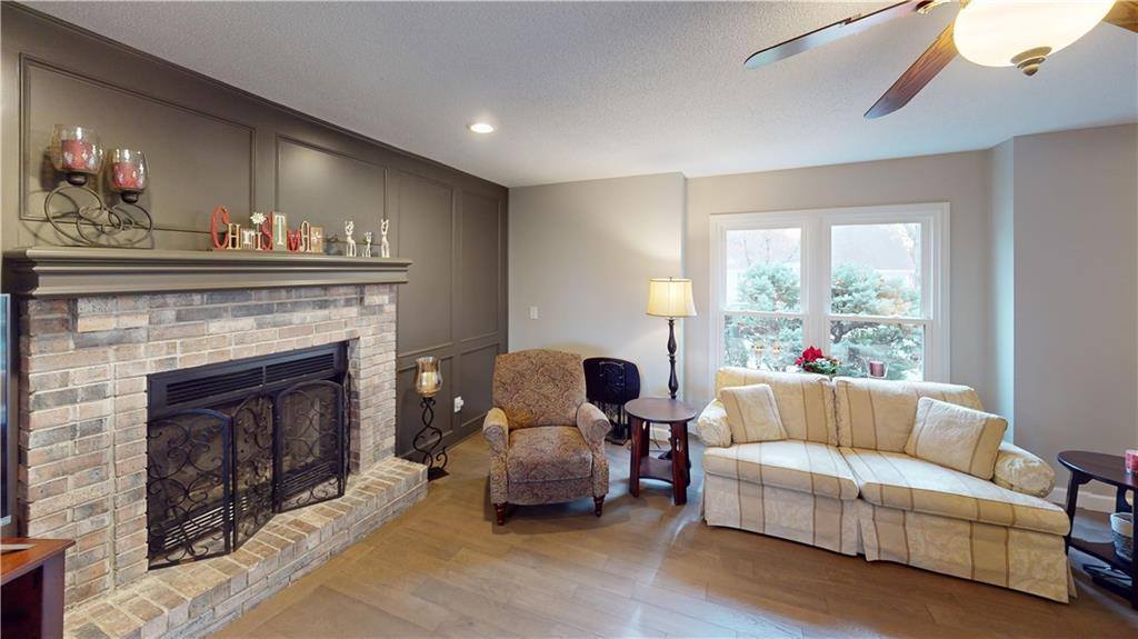 11905 South Hagan Street, Olathe, KS 66062