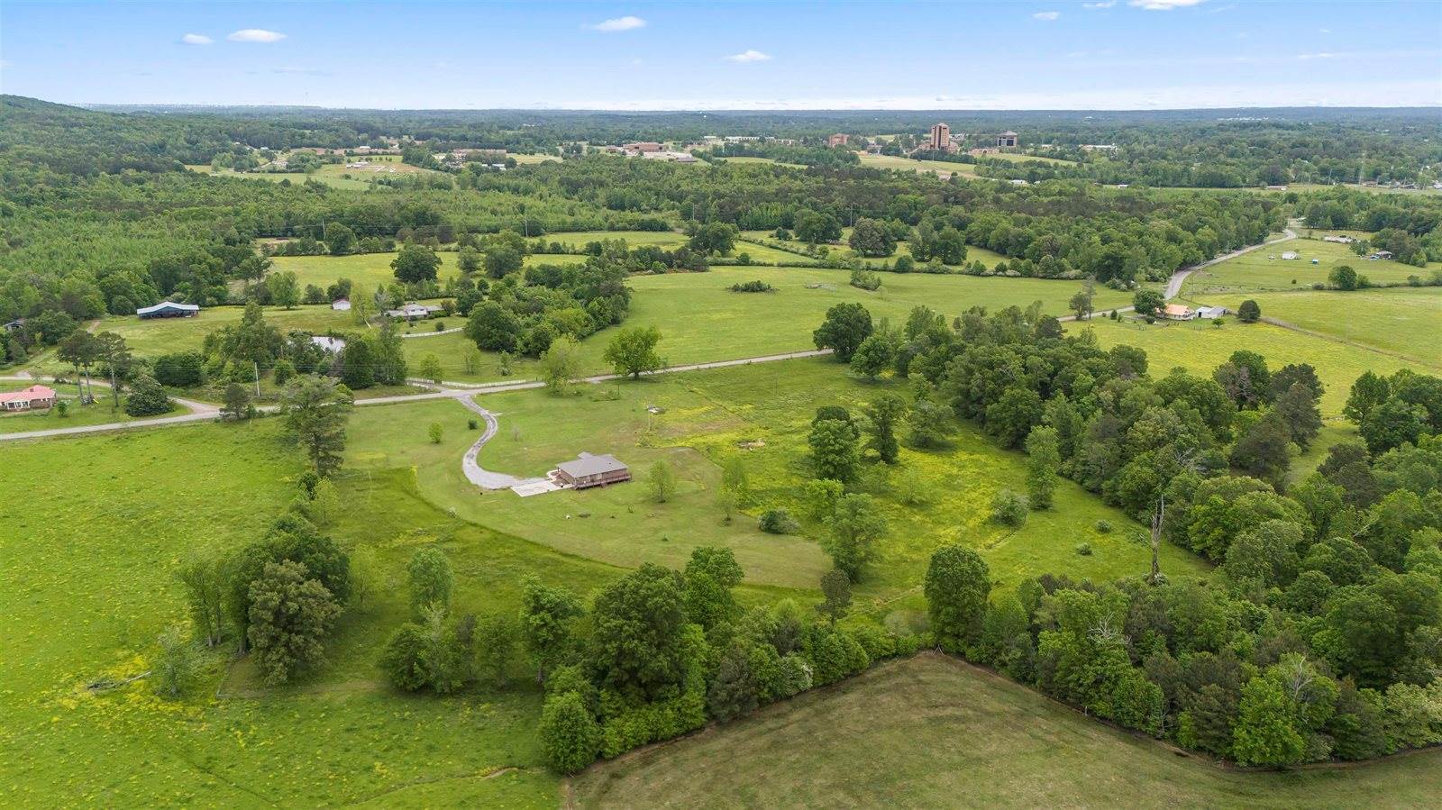 5554 Co Rd 565, Hanceville, AL 35077