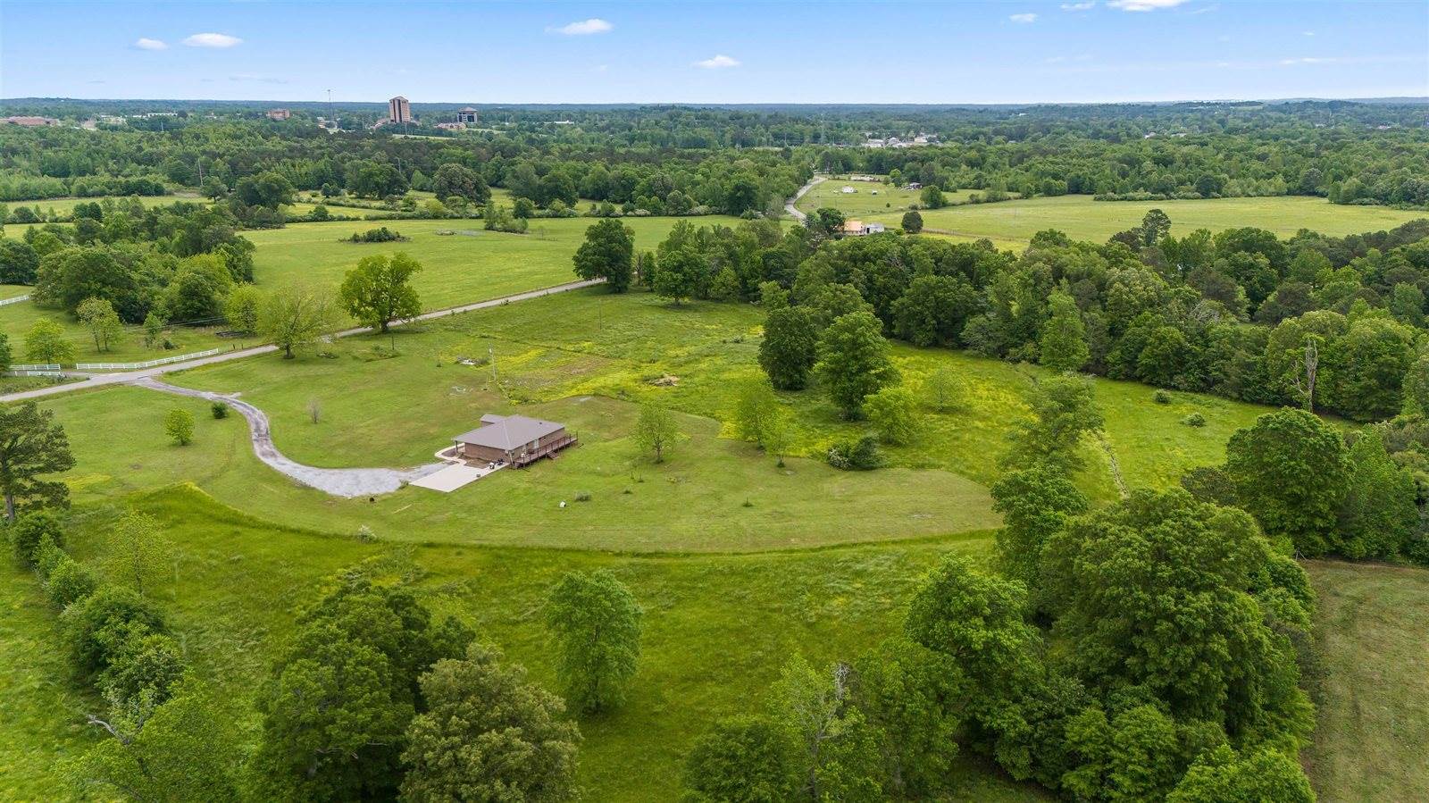 5554 Co Rd 565, Hanceville, AL 35077