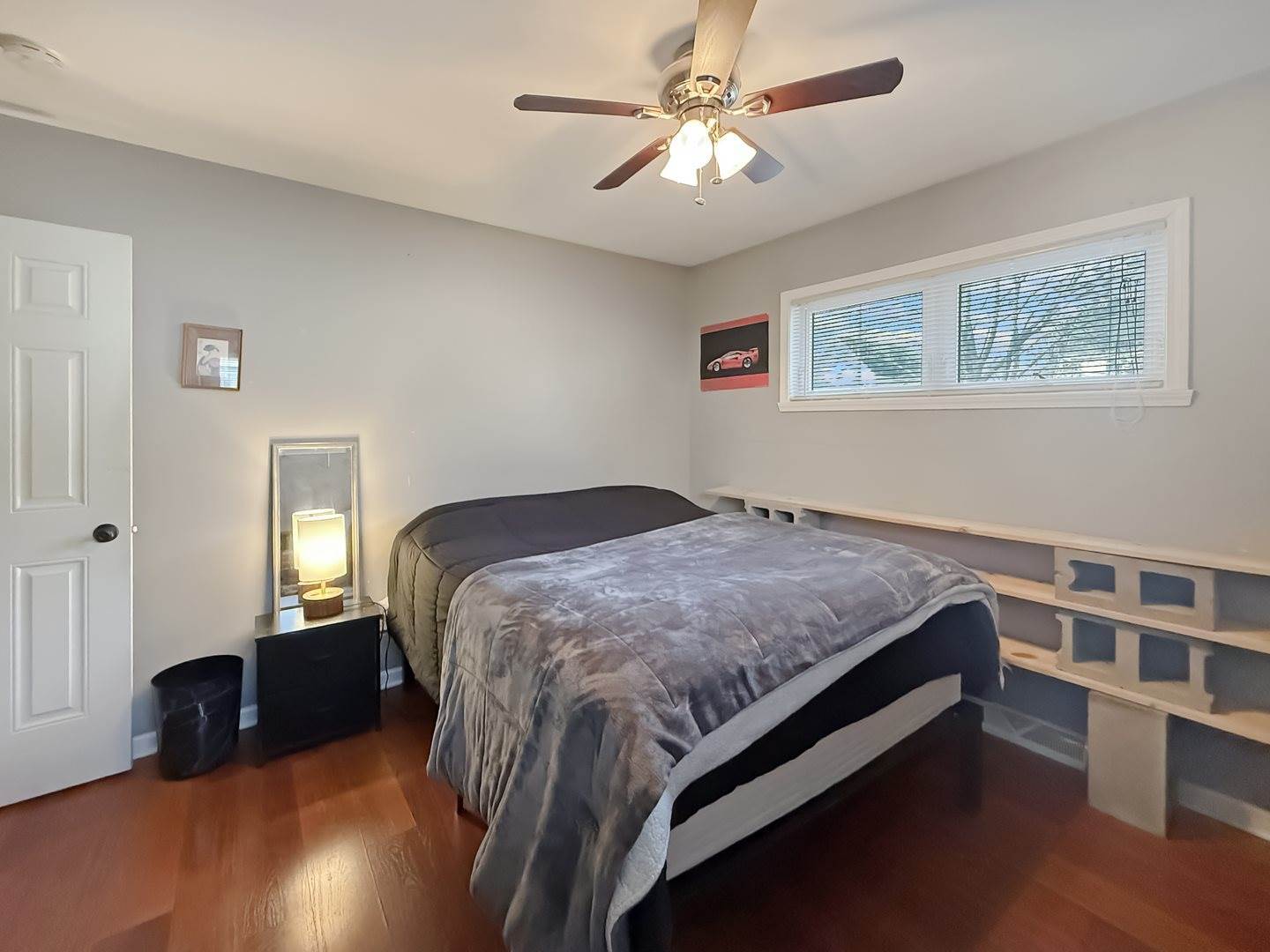 831 East Wyandotte Street, Freeport, IL 61032