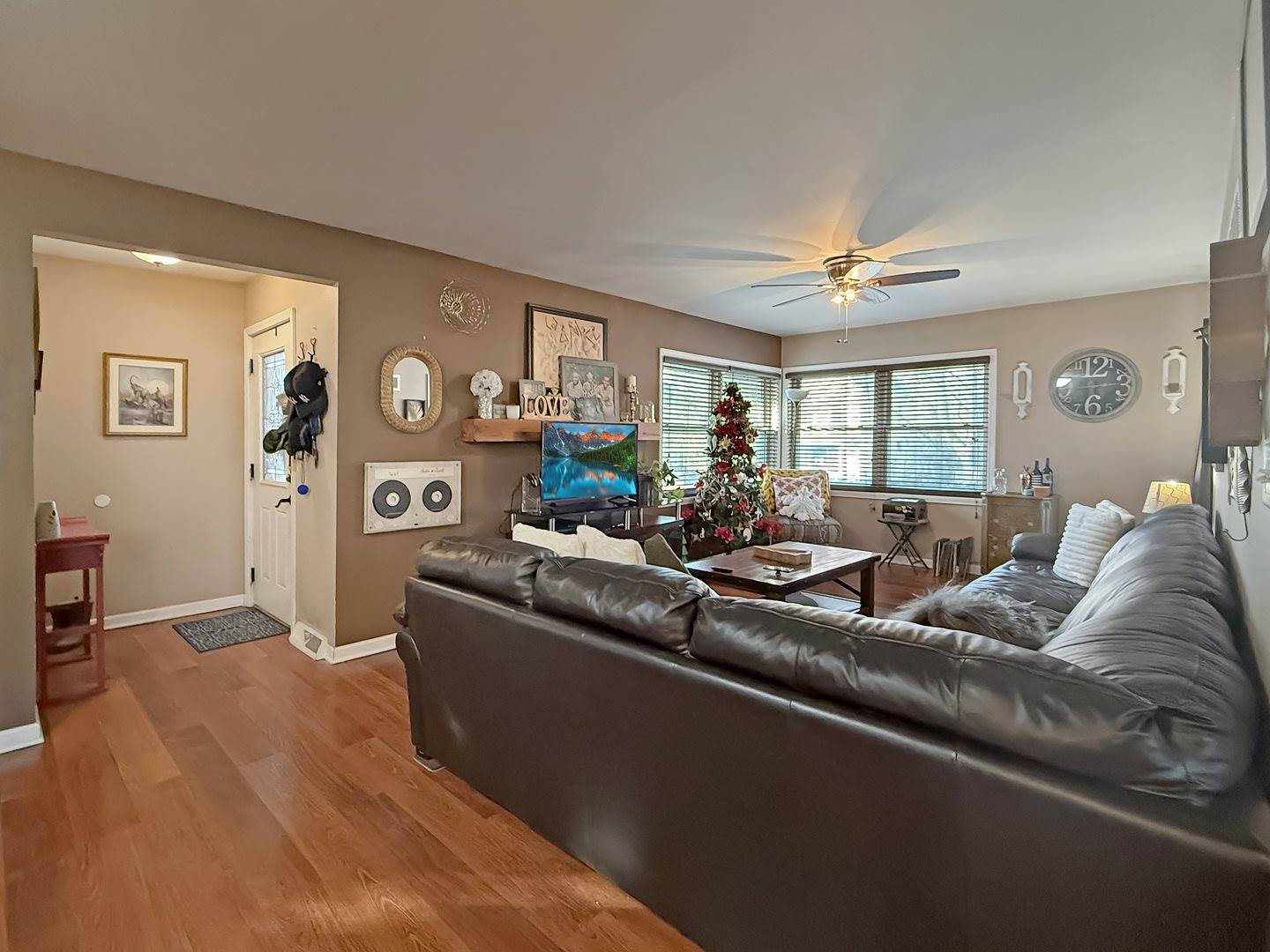 831 East Wyandotte Street, Freeport, IL 61032
