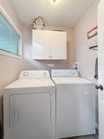 831 East Wyandotte Street, Freeport, IL 61032