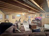 831 East Wyandotte Street, Freeport, IL 61032