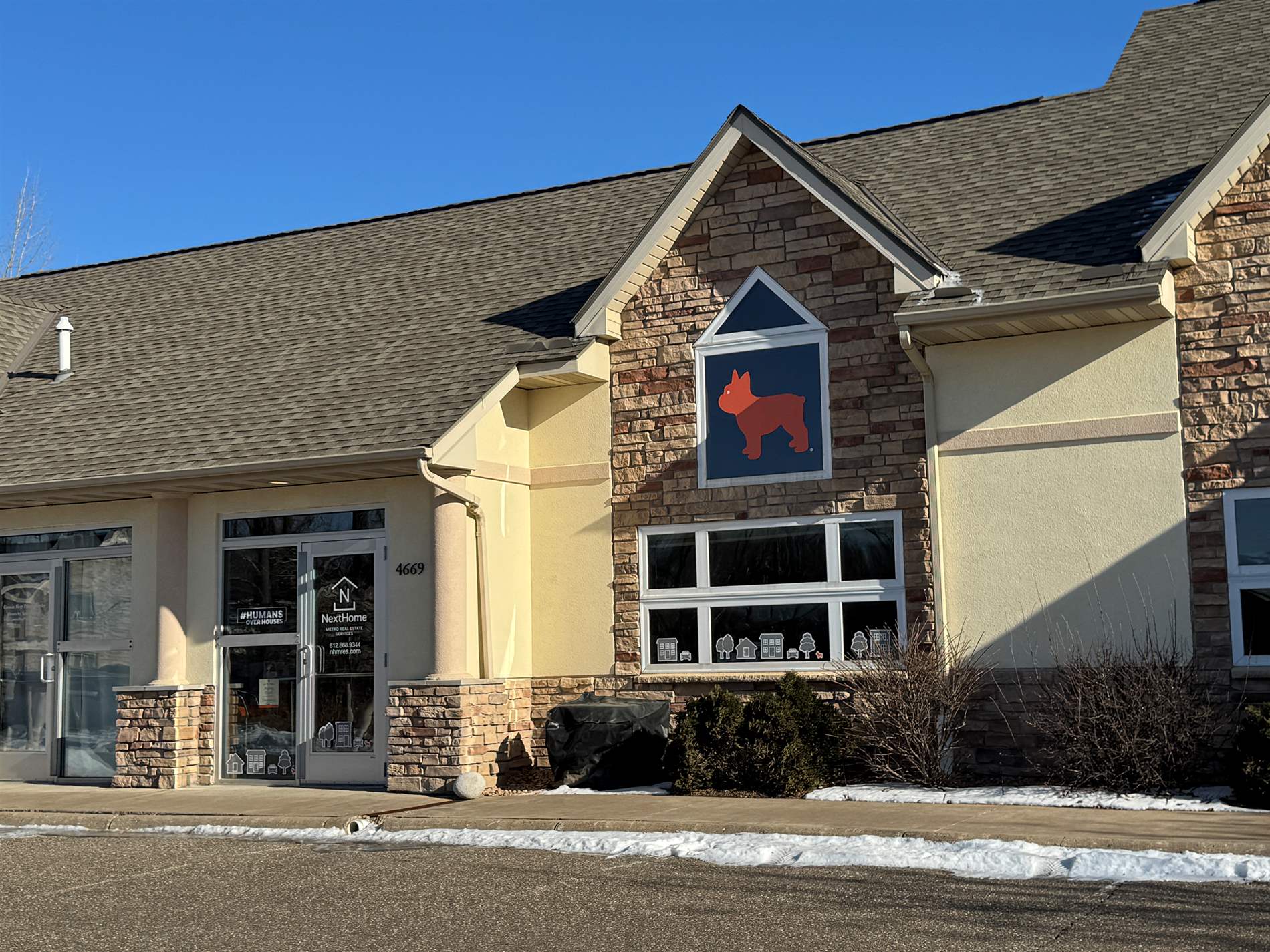 4669 White Bear Parkway, White Bear Lake, MN 55110