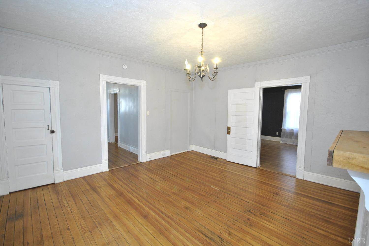 107 Blue Ridge Street, Lynchburg, VA 24501