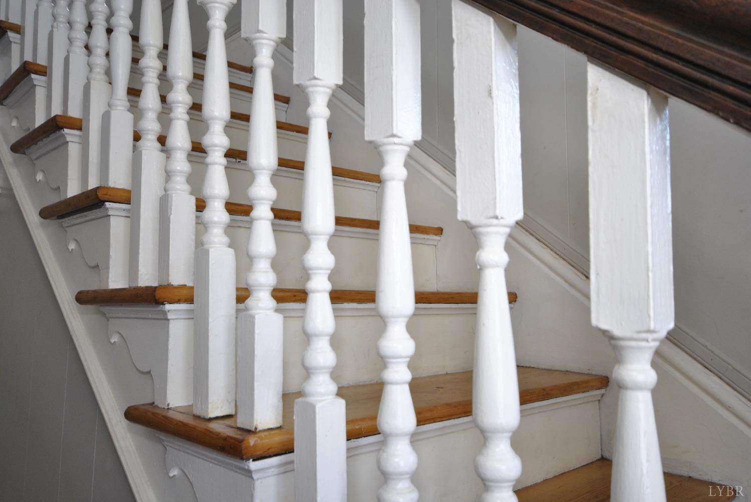 107 Blue Ridge Street, Lynchburg, VA 24501