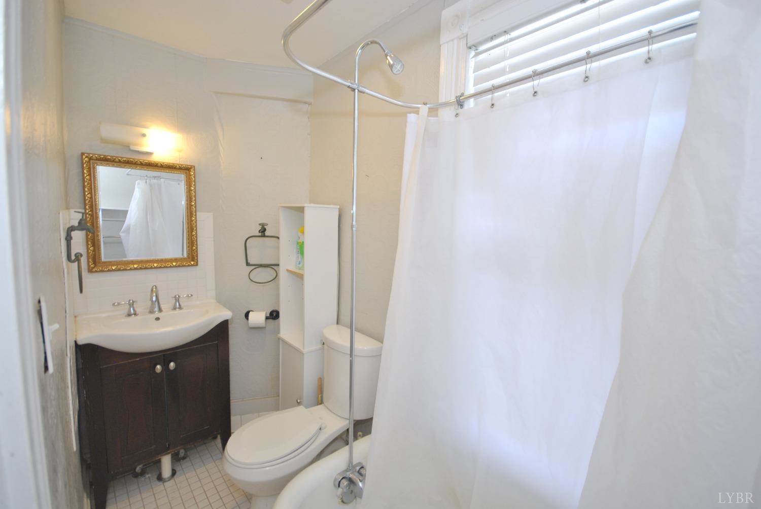 107 Blue Ridge Street, Lynchburg, VA 24501