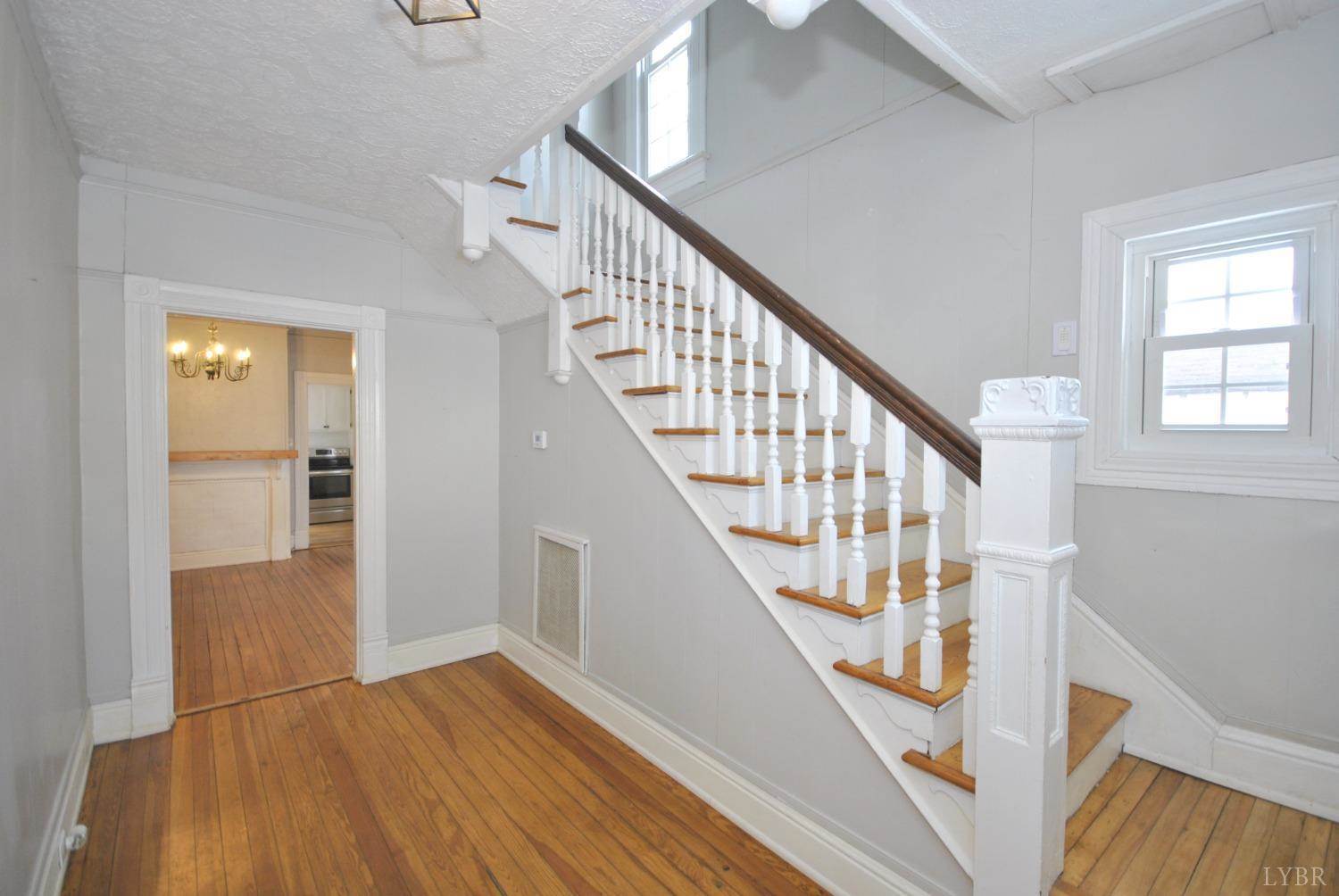 107 Blue Ridge Street, Lynchburg, VA 24501