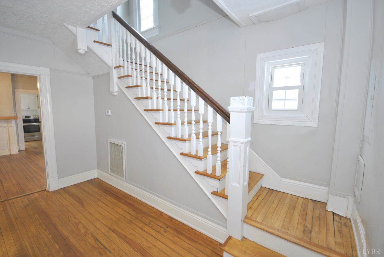 107 Blue Ridge Street, Lynchburg, VA 24501