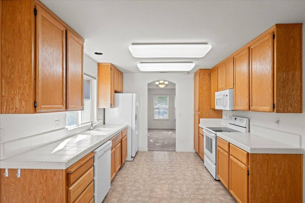 241 Culbertson Court, Lodi, CA 95240