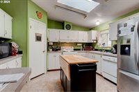 640 Zepher Way, Molalla, OR 97038