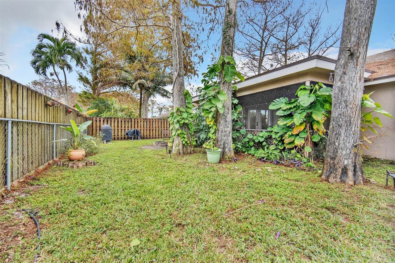 7921 NW 51st Street, Lauderhill, FL 33351