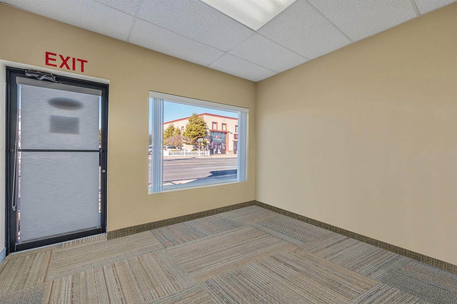 1272 Montauk Highway, Babylon, NY 11726