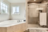 12735 SE Jubilee St, Happy Valley, OR 97086