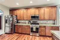 12735 SE Jubilee St, Happy Valley, OR 97086