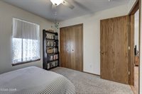 1220 Wildflower Drive, Webb City, MO 64870