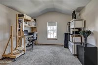 1220 Wildflower Drive, Webb City, MO 64870