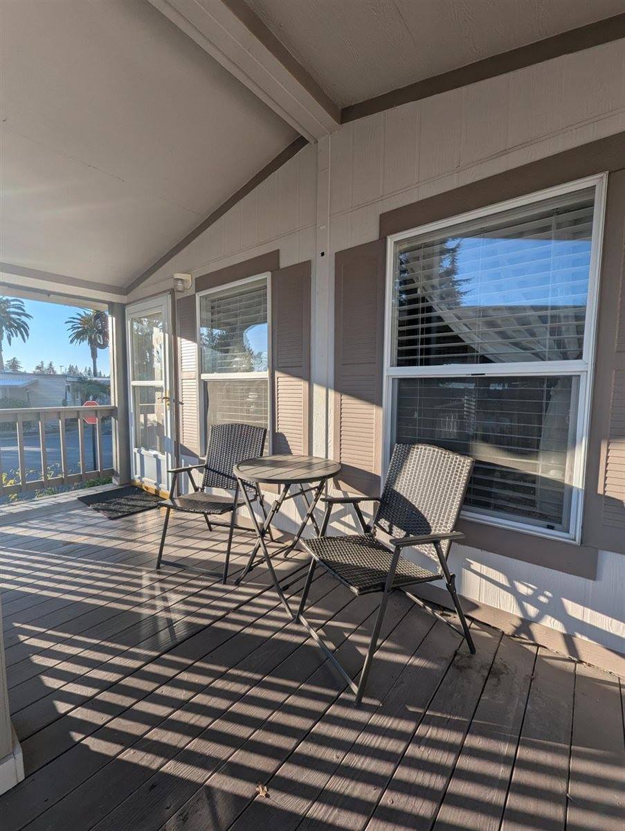 1 Nobel Crest Lane, Rancho Cordova, CA 95670