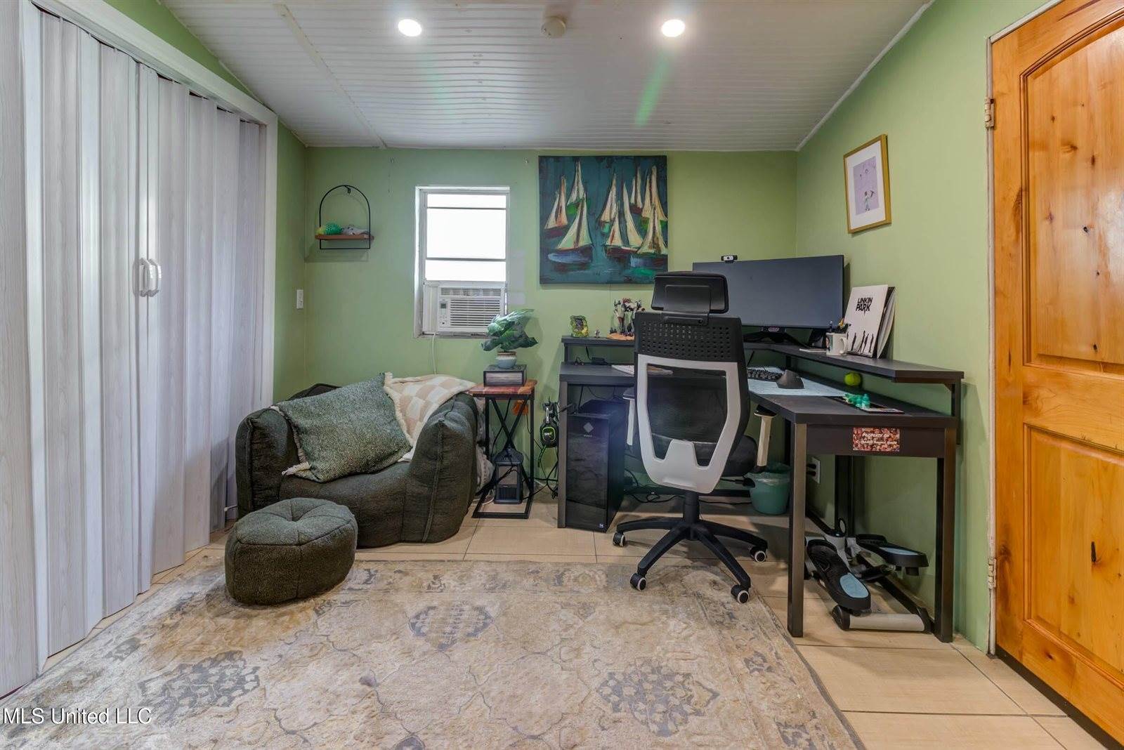 728 Ruth Avenue, Gulfport, MS 39501