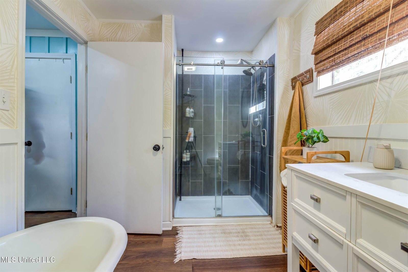 728 Ruth Avenue, Gulfport, MS 39501