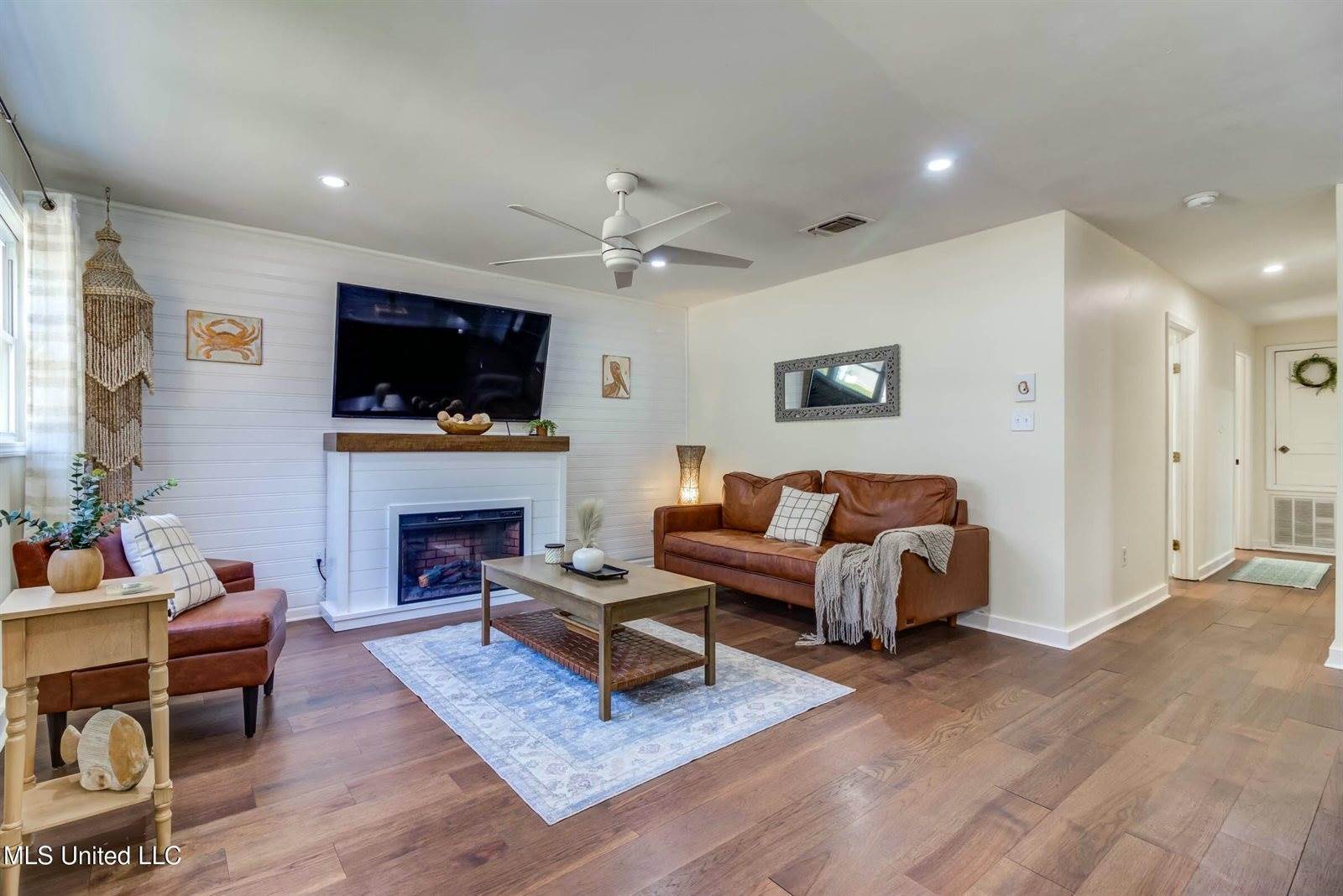 728 Ruth Avenue, Gulfport, MS 39501