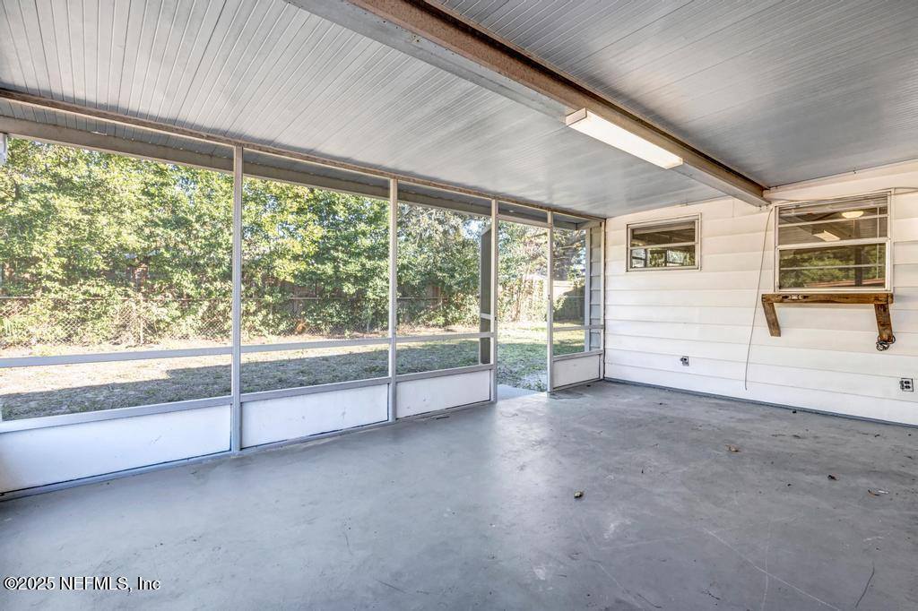 5705 Hillman Drive, Jacksonville, FL 32244