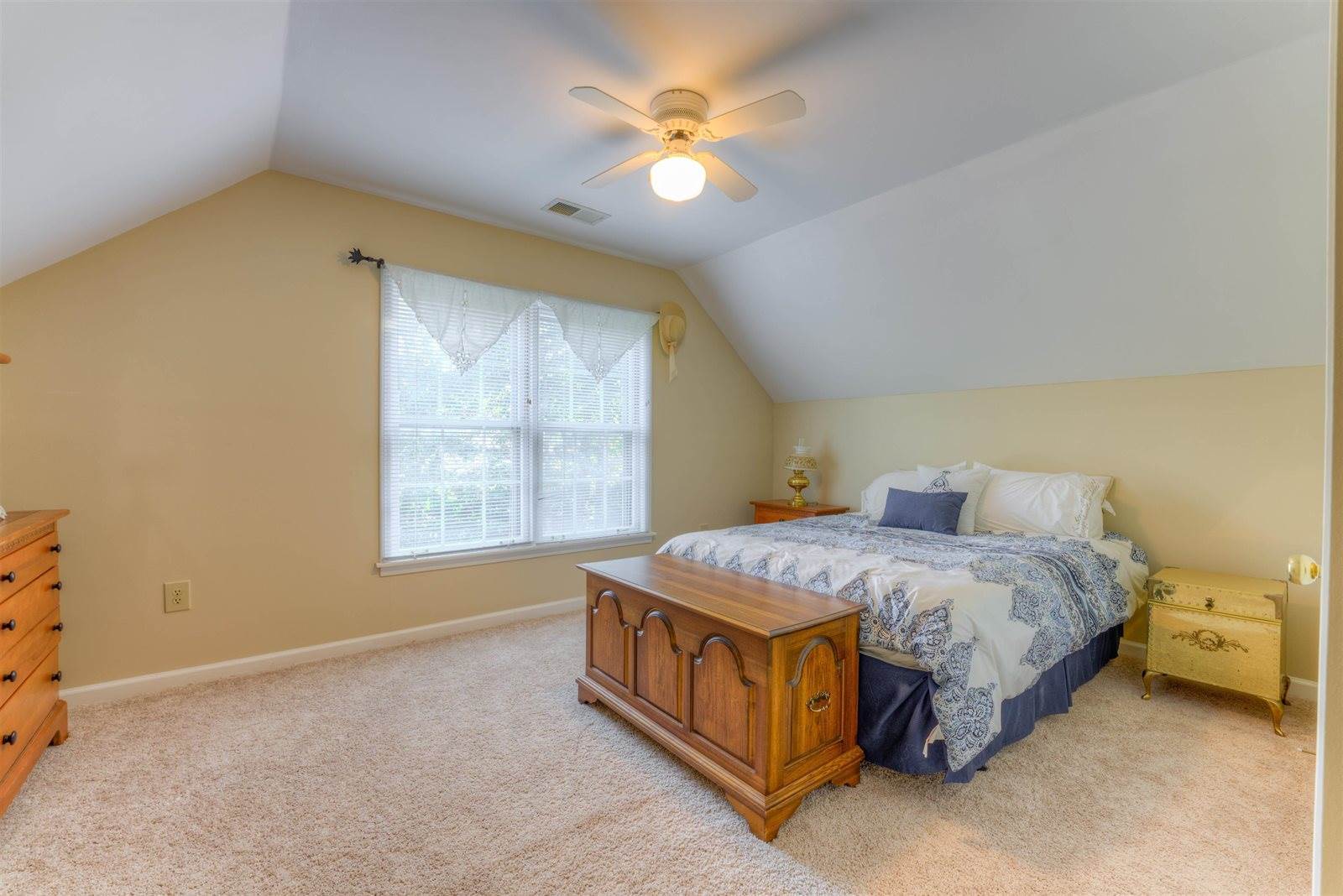 2985 Cotton Plant Rd, Memphis, TN 38119