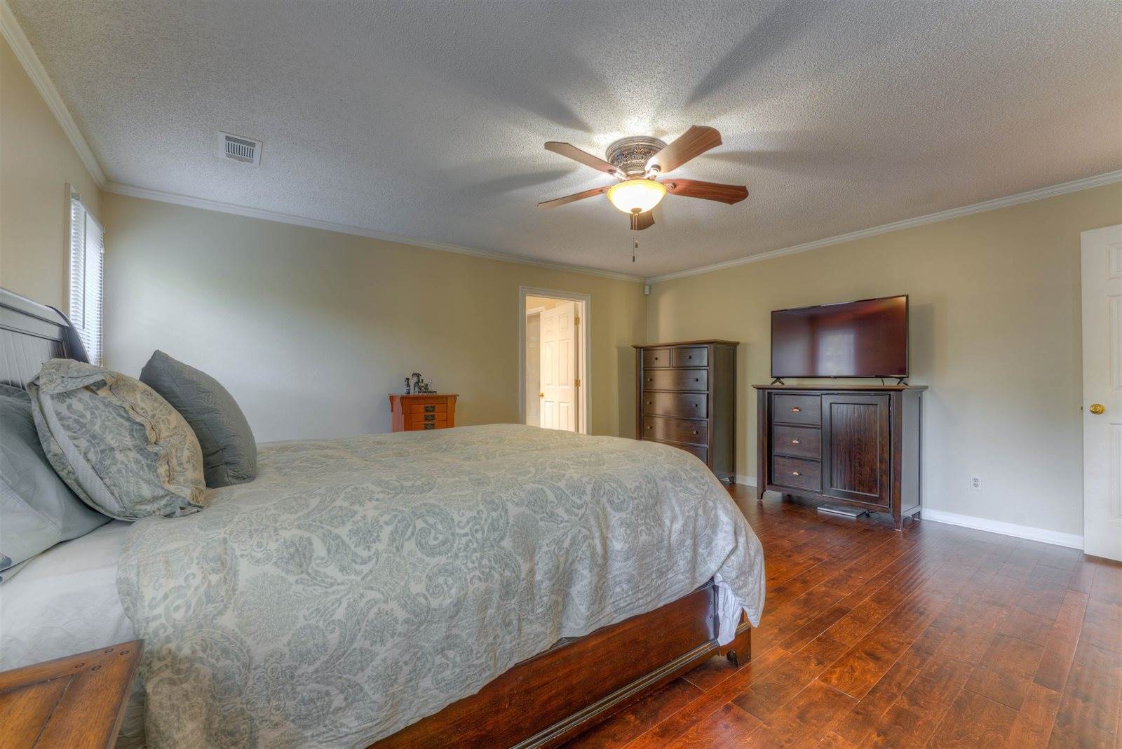 2985 Cotton Plant Rd, Memphis, TN 38119