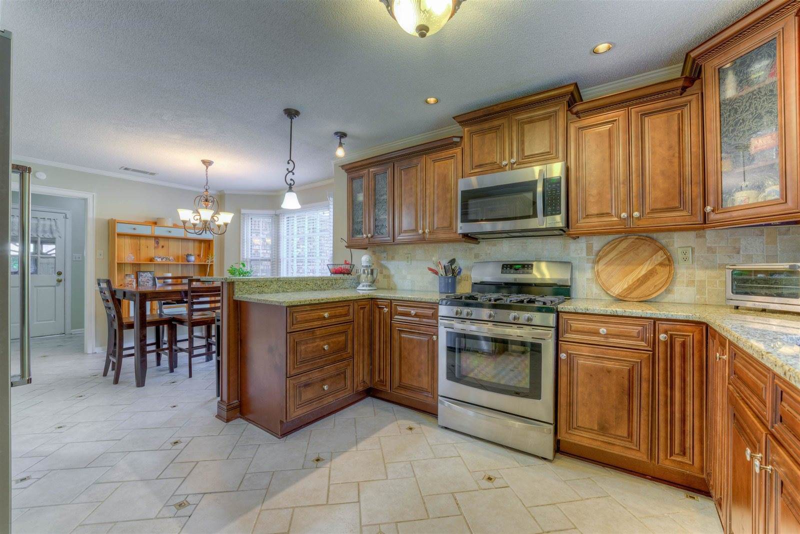 2985 Cotton Plant Rd, Memphis, TN 38119