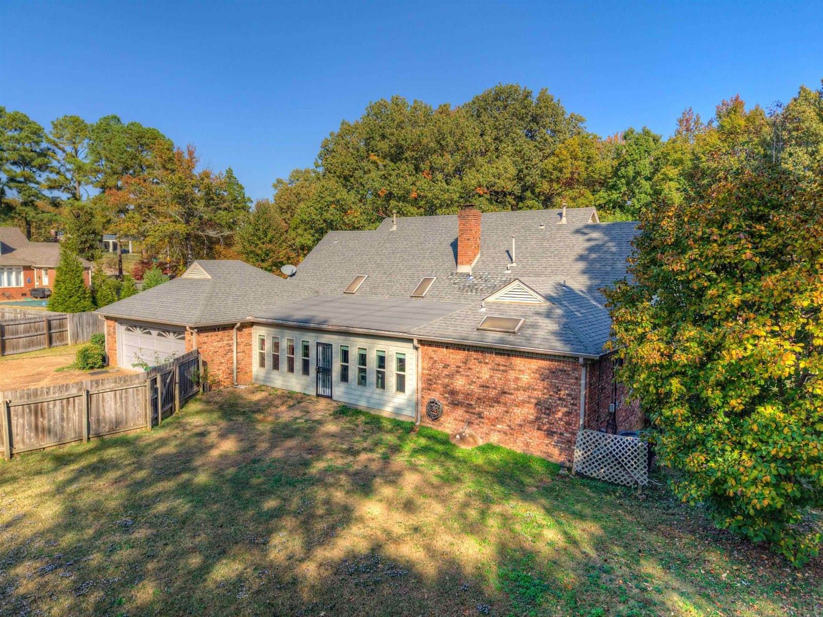 2985 Cotton Plant Rd, Memphis, TN 38119