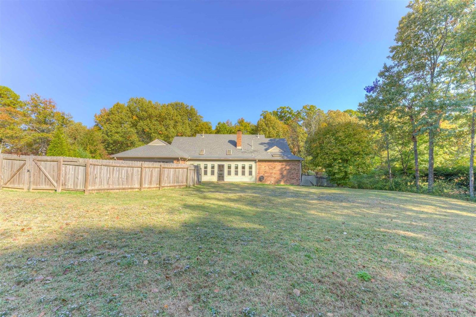 2985 Cotton Plant Rd, Memphis, TN 38119