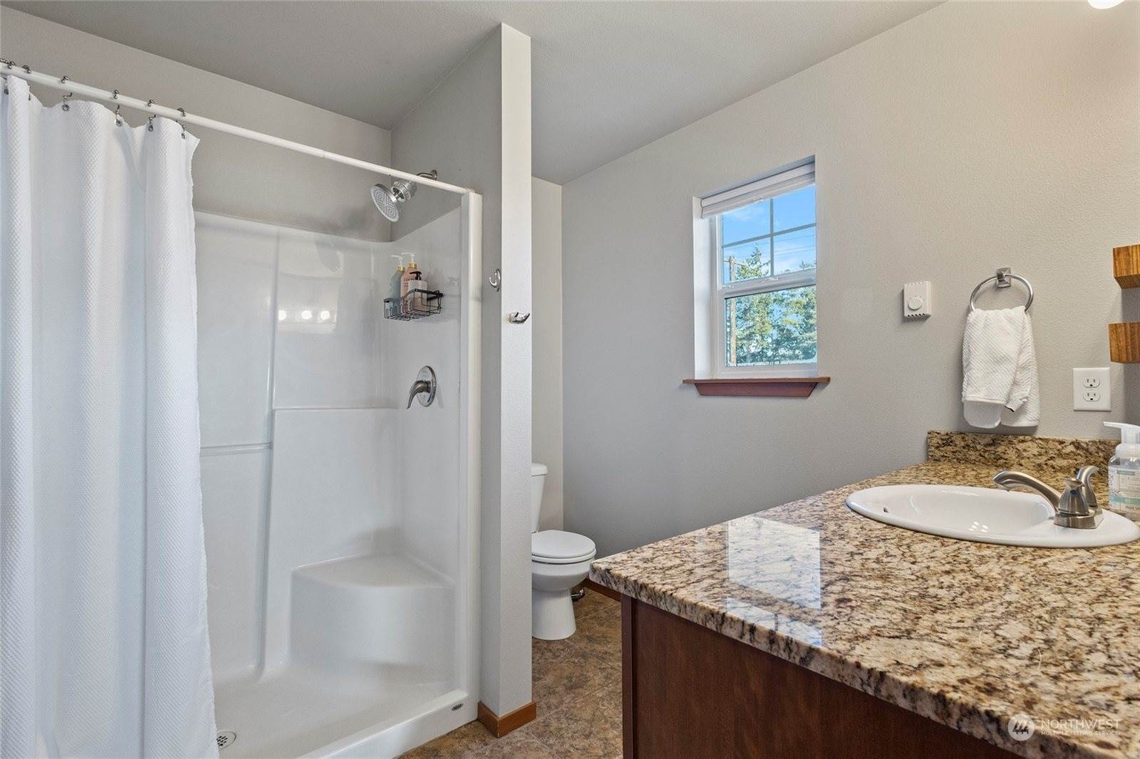 2317 Nevada St, Bellingham, WA 98229