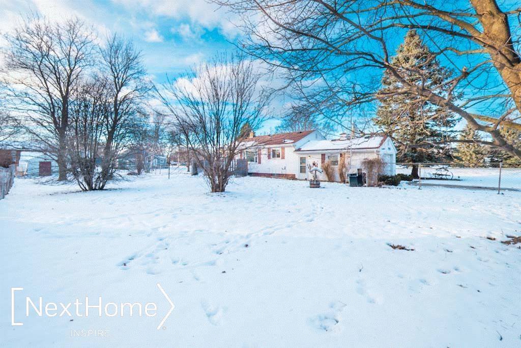 6121 Corunna Road, Flint, MI 48532