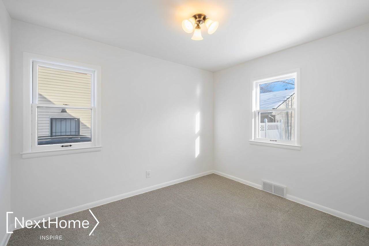 3117 Yale Street, Flint, MI 48503